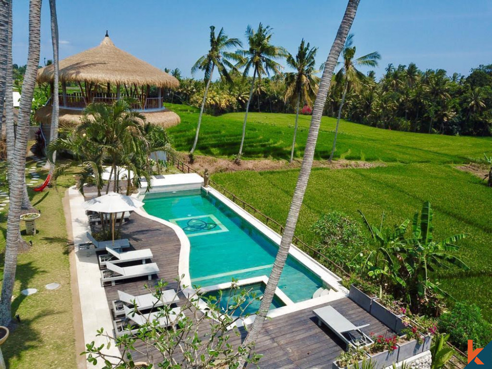 Amazing Villa Resort dengan 10 Kamar Tidur di Tanah Lot Dijual