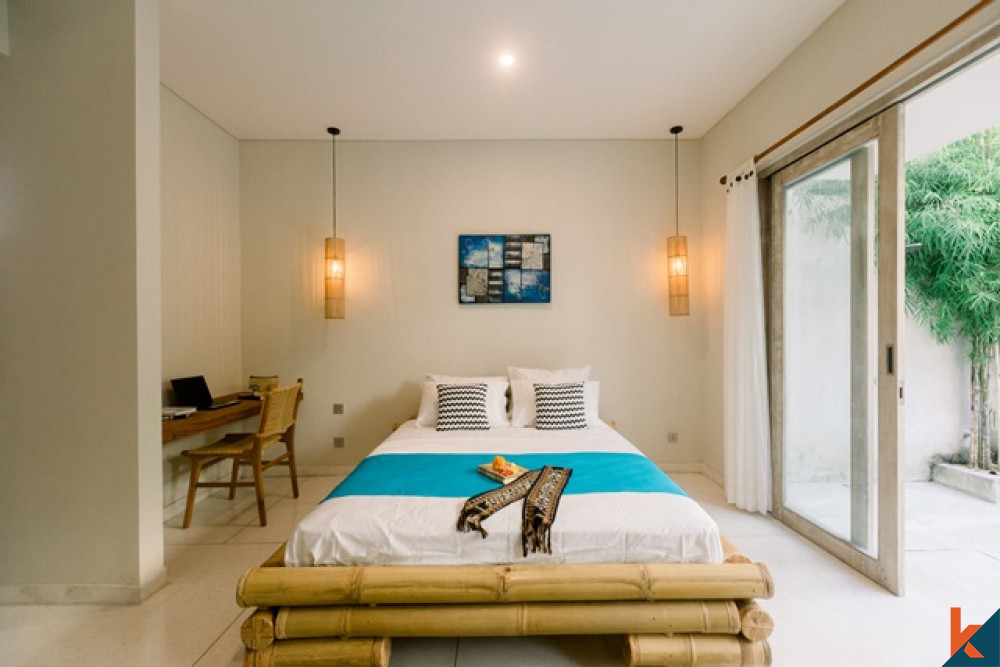 Magnifique 3 chambres à coucher à Kerobokan avec vue gratuite sur une rizière luxuriante à vendre