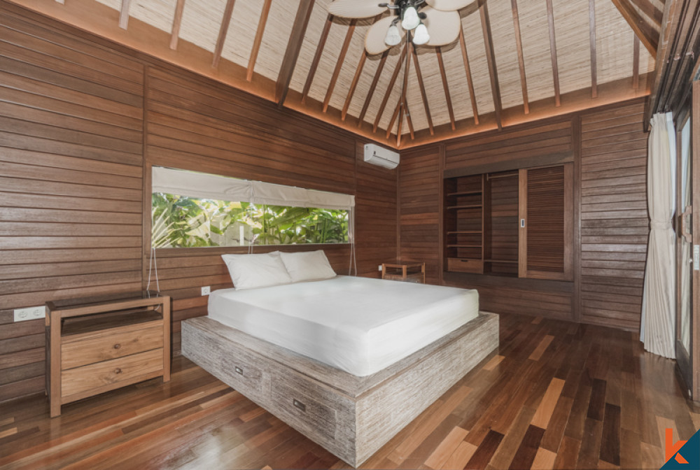 Villa en pleine propriété en bois de nouvelle technologie à vendre à Uluwatu