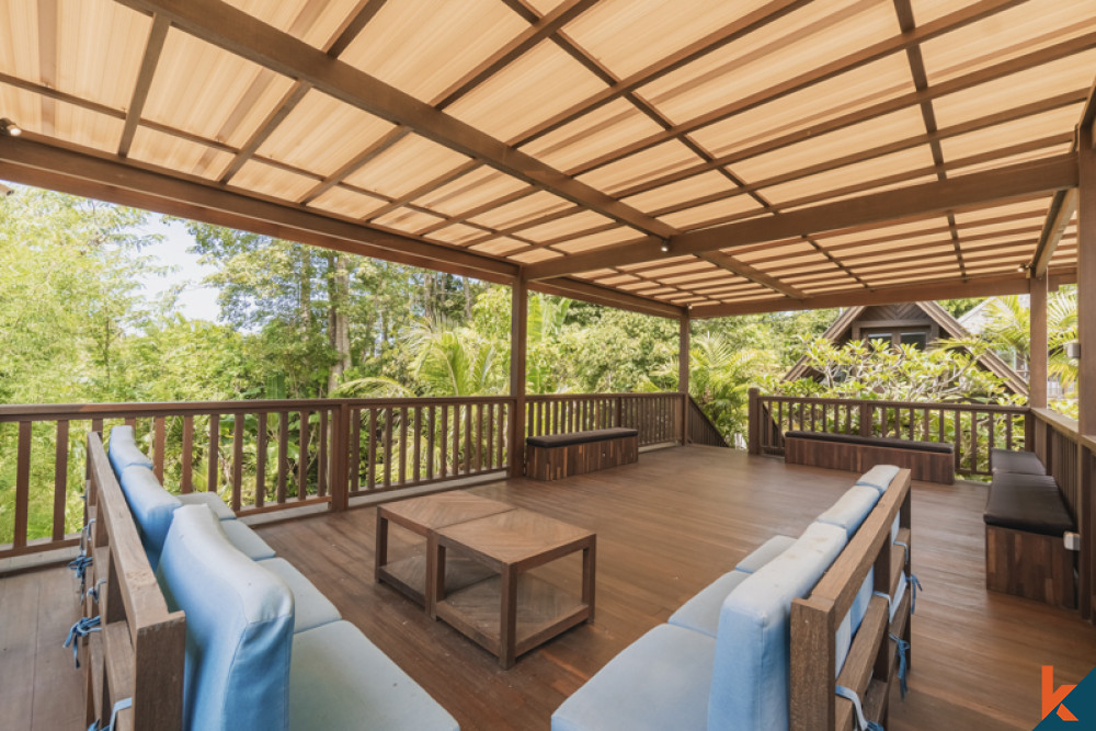 Villa en pleine propriété en bois de nouvelle technologie à vendre à Uluwatu