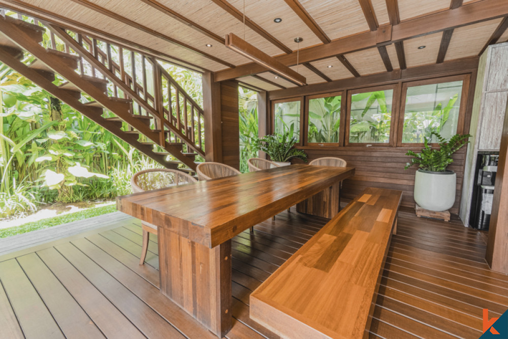 New Technology Wooden Freehold Villa for Sale in Uluwatu