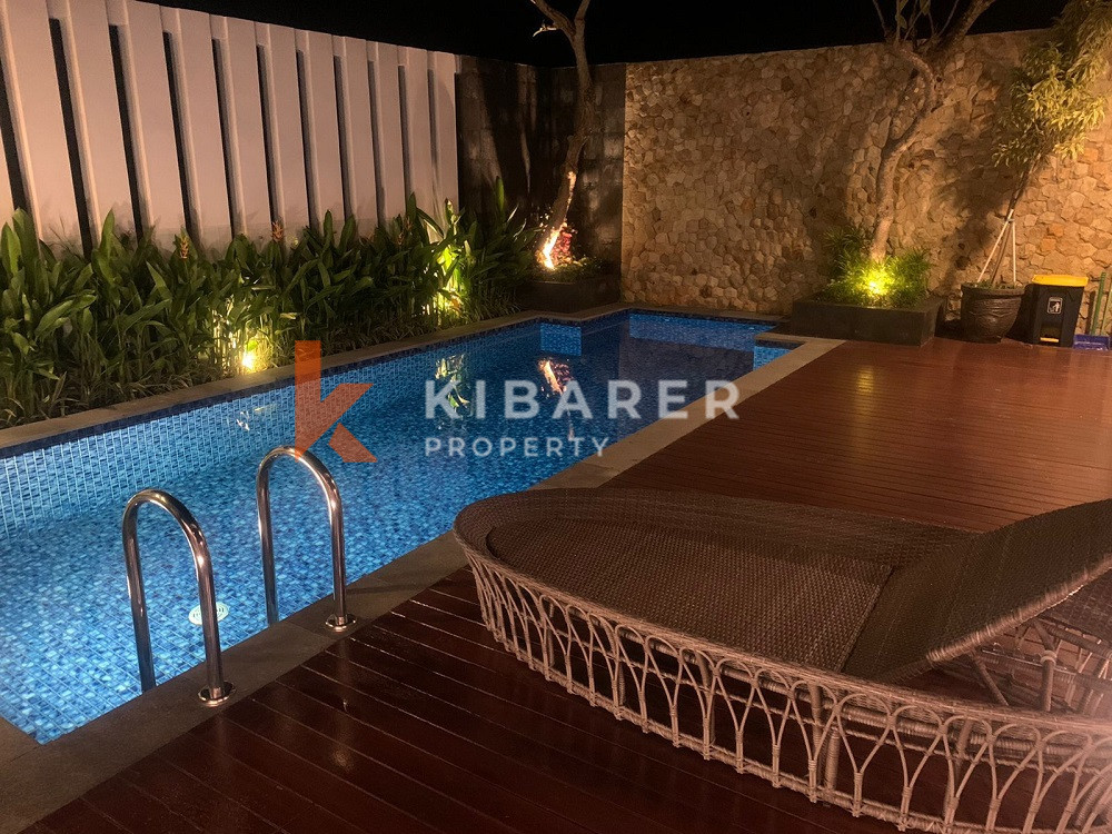 Vila Baru Tiga Kamar Tidur dekat dengan Pantai Kedungu