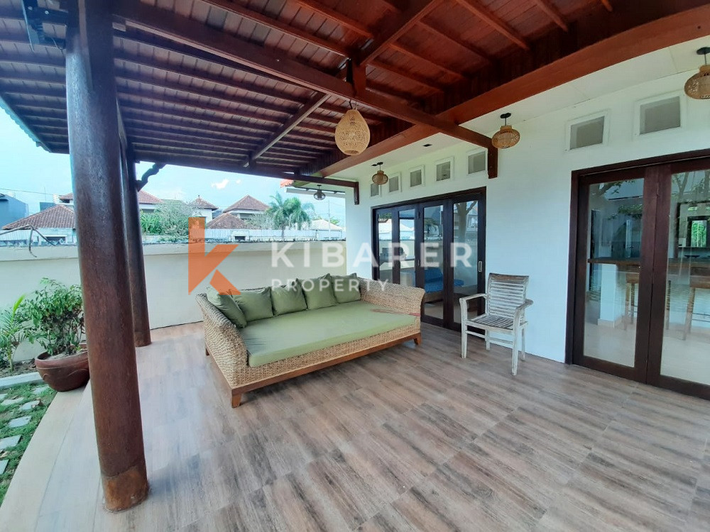 Beautiful Two Bedroom House only minutes away to Berawa Beach ( minimum 2 years rental )