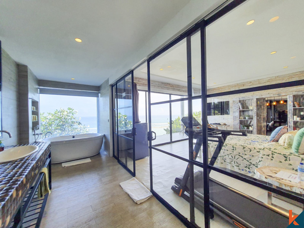 Gorgeous Ocean View Clifftop Villa With Private Beach for Lease in Nusa Dua