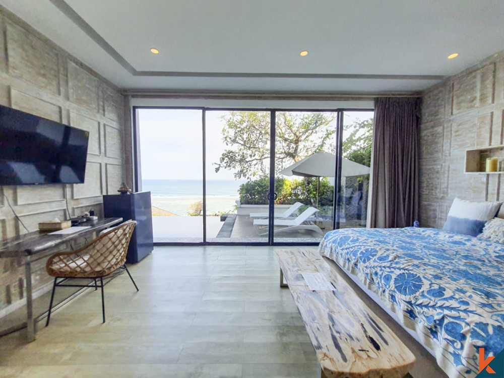 Gorgeous Ocean View Clifftop Villa With Private Beach for Lease in Nusa Dua