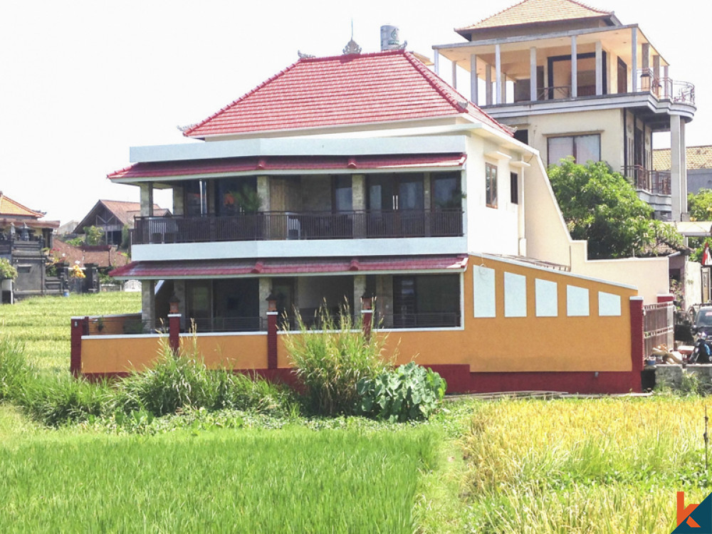 Freehold Three Apartment Building with Rice Field View for Sale in Berawa