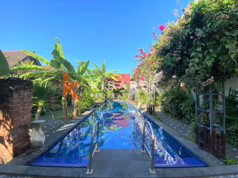 Luxurious Five Bedrooms Freehold Villa for Sale in Canggu