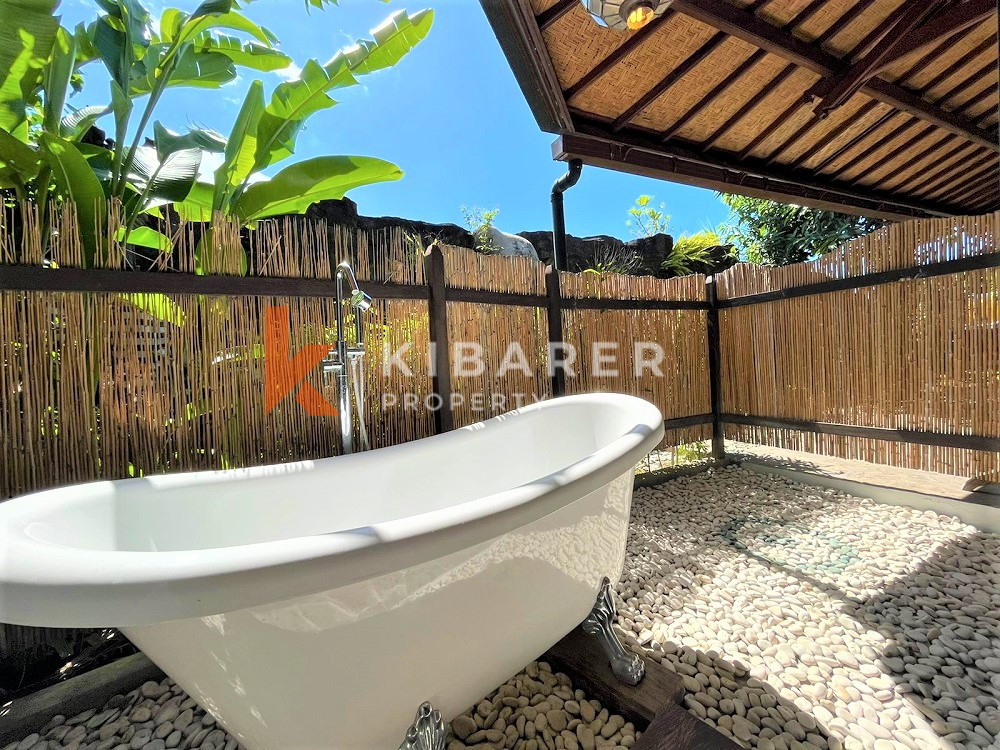 beautiful four bedroom enclosed living villa in center area of berawa canggu