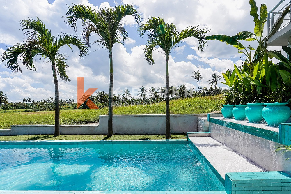 Luxe ultime et design spectaculaire Villa de cinq chambres avec vue panoramique sur les rizières à Tabanan