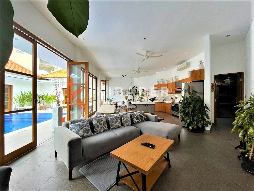 Amazing Newly Renovated Three Bedrooms Enclosed Living Villa In Kerobokan (AVAILABLE 20 JUNE 2026)