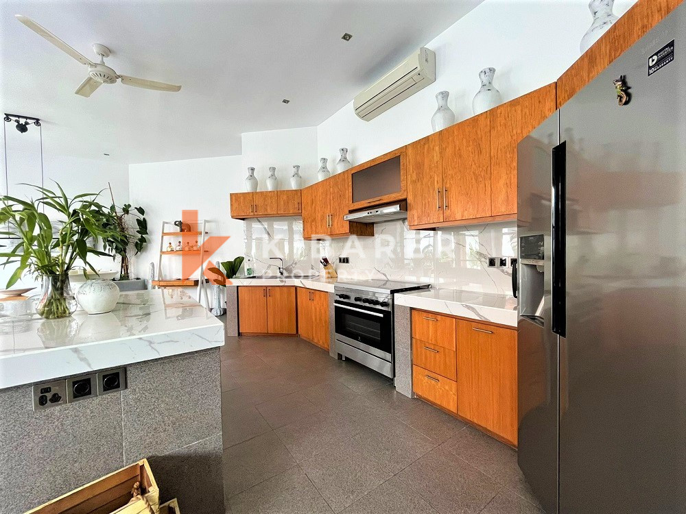 Amazing Newly Renovated Three Bedrooms Enclosed Living Villa In Kerobokan (AVAILABLE 20 JUNE 2026)