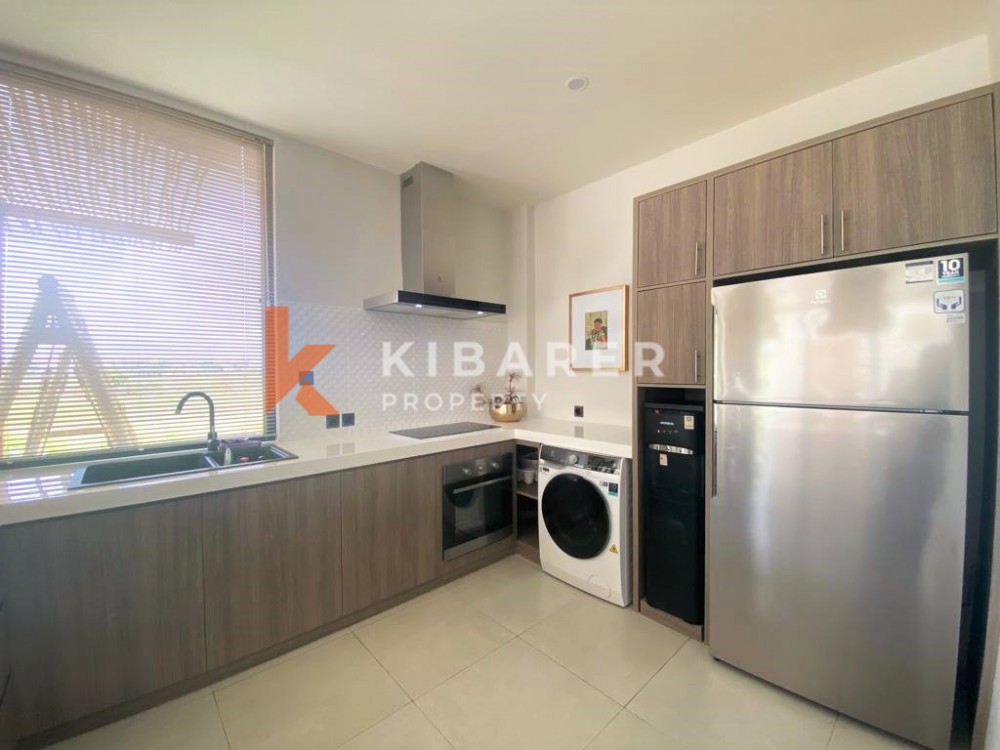 Modern Four Bedroom Villa with Enclosed Living In The Heart of Canggu