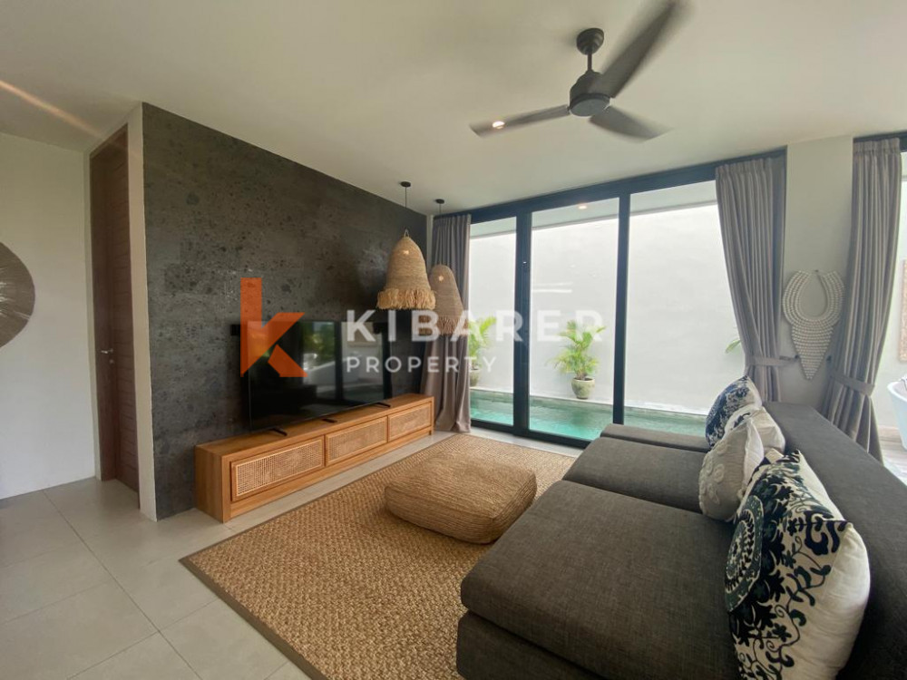 Modern Four Bedroom Villa with Enclosed Living In The Heart of Canggu
