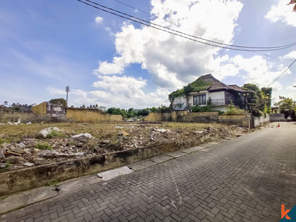 Rare terrain en toute propriété dans un complexe de villas à vendre à Berawa