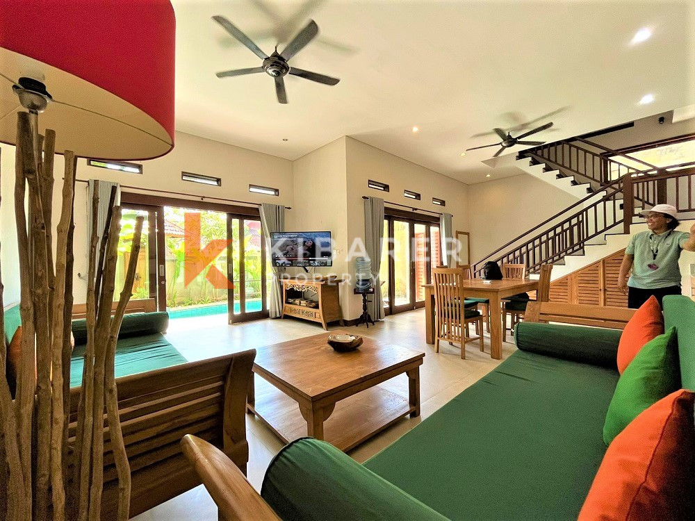 Classic Two Bedrooms Enclosed Living Villa In Seminyak(available on 24th august)