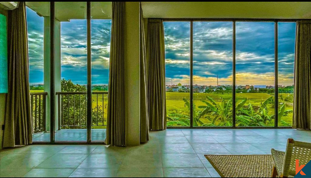 Incredible Villa With Good ROI in Batu Bolong with View for Leasehold Sale