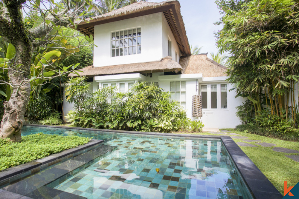 Tropical Three Bedrooms Villa for Lease in Ubud