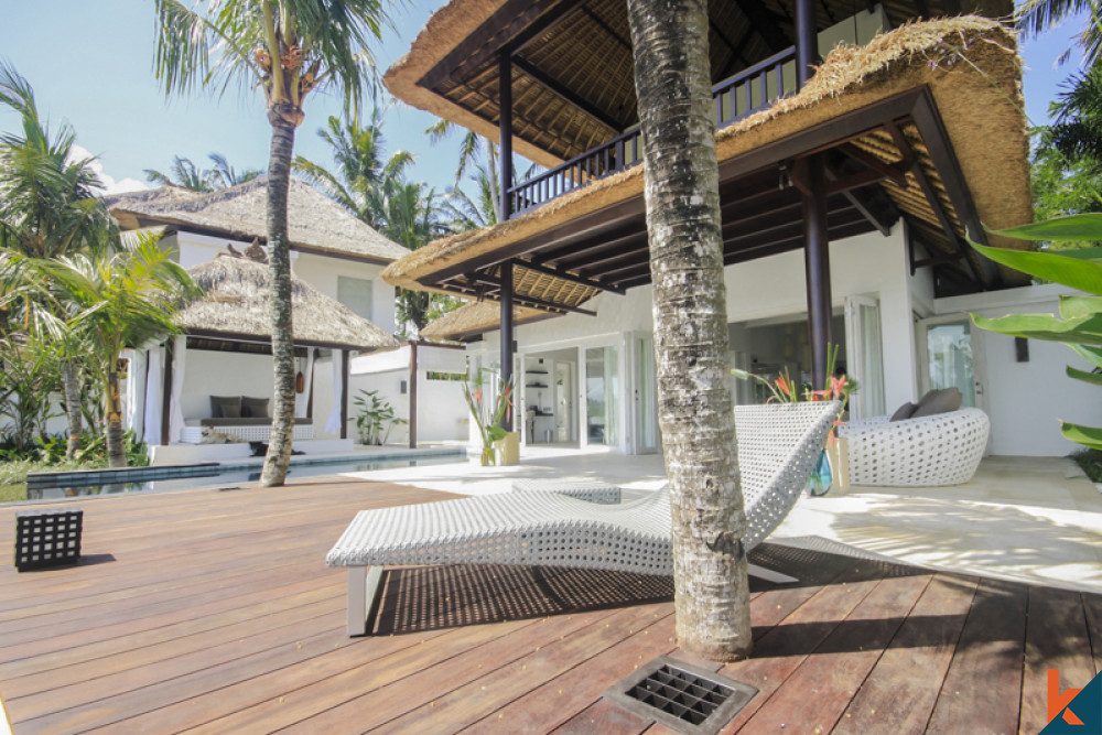 Tropical Three Bedrooms Villa for Lease in Ubud