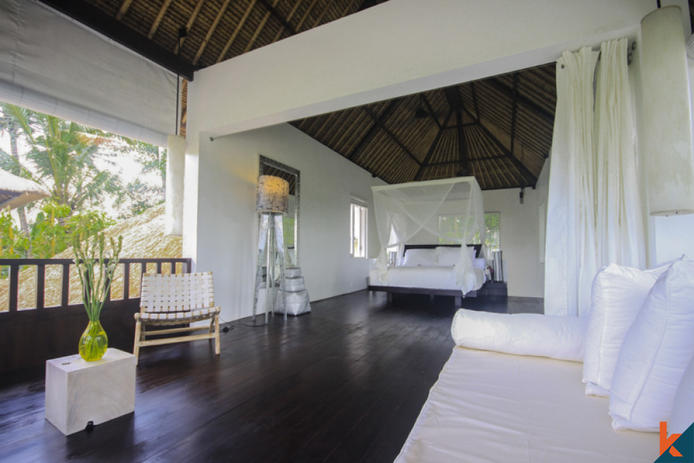 Tropical Three Bedrooms Villa for Lease in Ubud