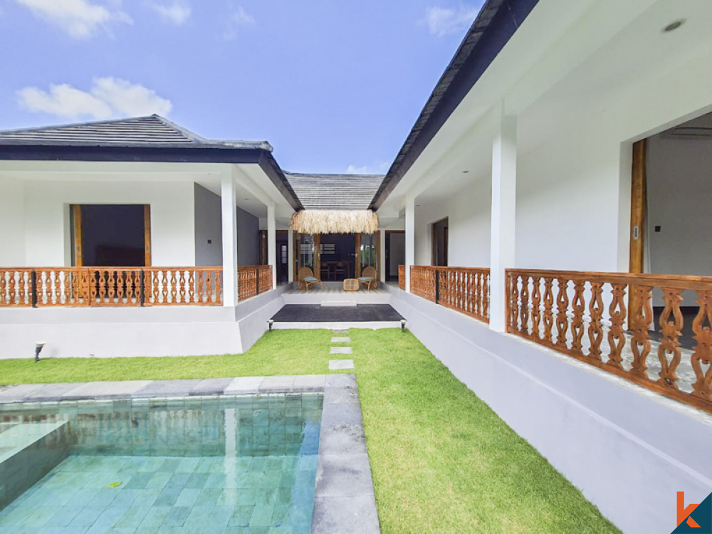 Leasehold Like New Three Bedrooms Villa with Rice Field View