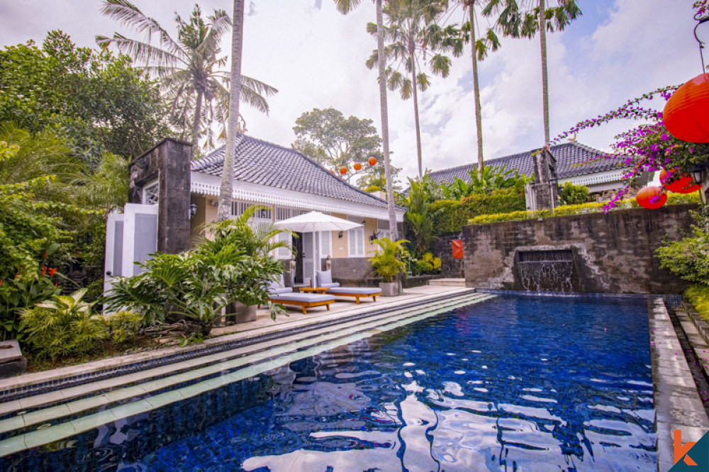 Luxurious Five Bedrooms Freehold Villa for Sale in Canggu