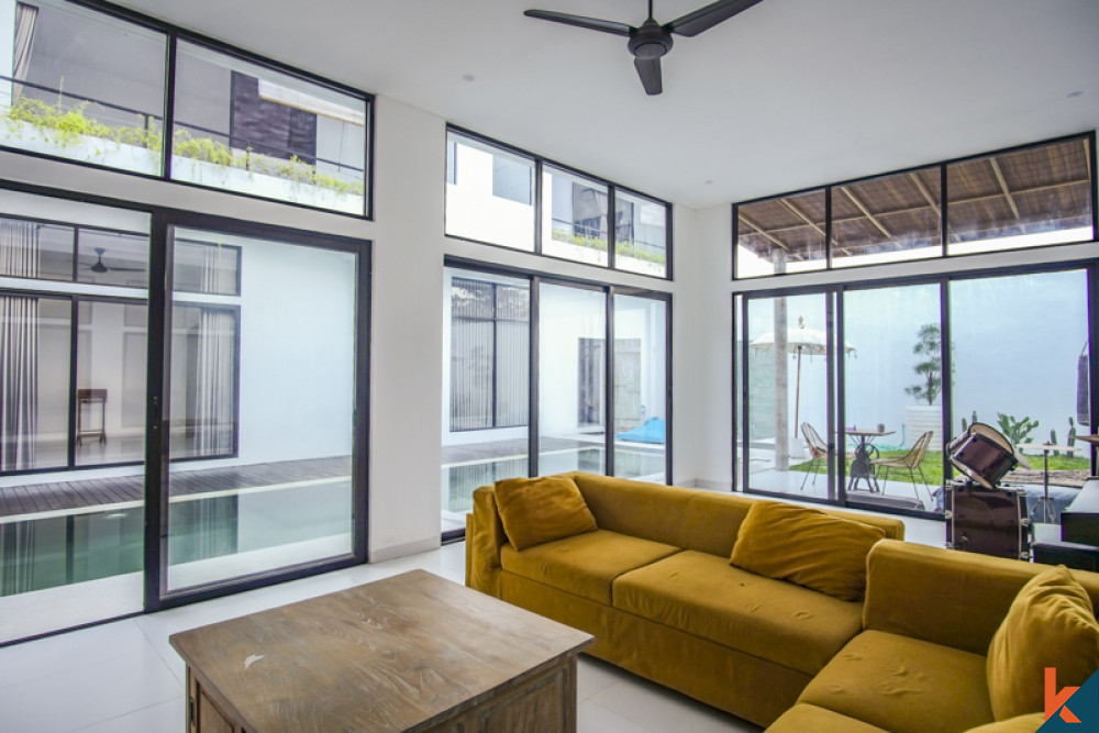 Amazing Modern Four Bedrooms Villa for Lease in Bumbak
