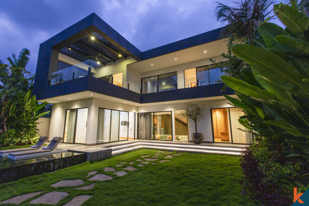 Brand New Contemporary Villa for Lease in Tumbak Bayuh