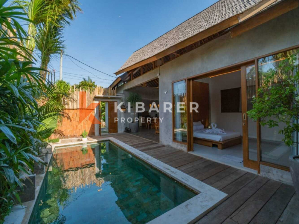 Belle villa rustique de deux chambres avec jardin tropical situé à Jimbaran (disponible fin janvier 2023)