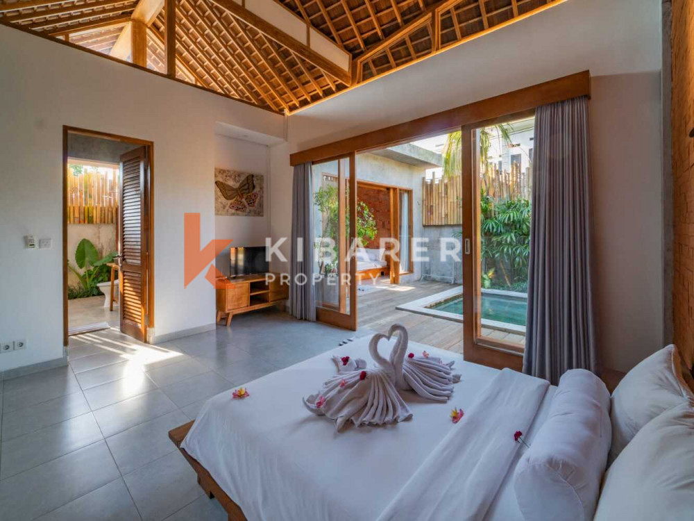 Beautiful Two Bedroom Rustic Villa with Tropical Garden Set in Jimbaran