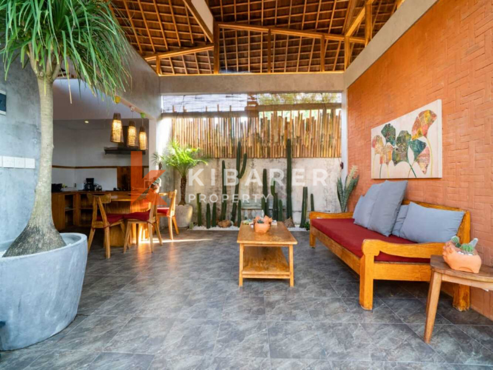 Belle villa rustique de deux chambres avec jardin tropical situé à Jimbaran (disponible fin janvier 2023)