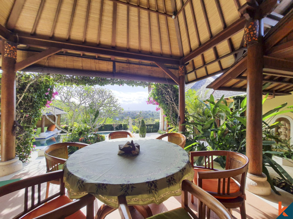 Hilltop Property with 180° Degree Ocean View for Sale in Uluwatu