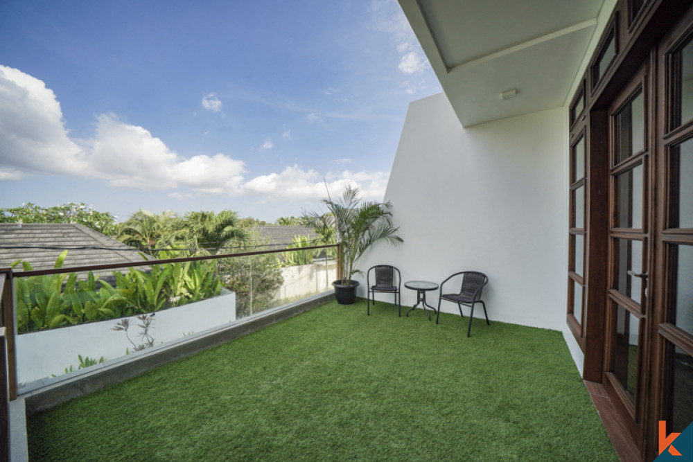 Modern Stylish Three Bedrooms Villa for Sale in Canggu