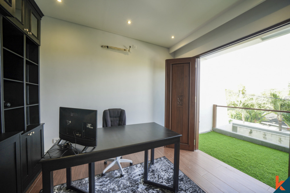 Modern Stylish Three Bedrooms Villa for Sale in Canggu