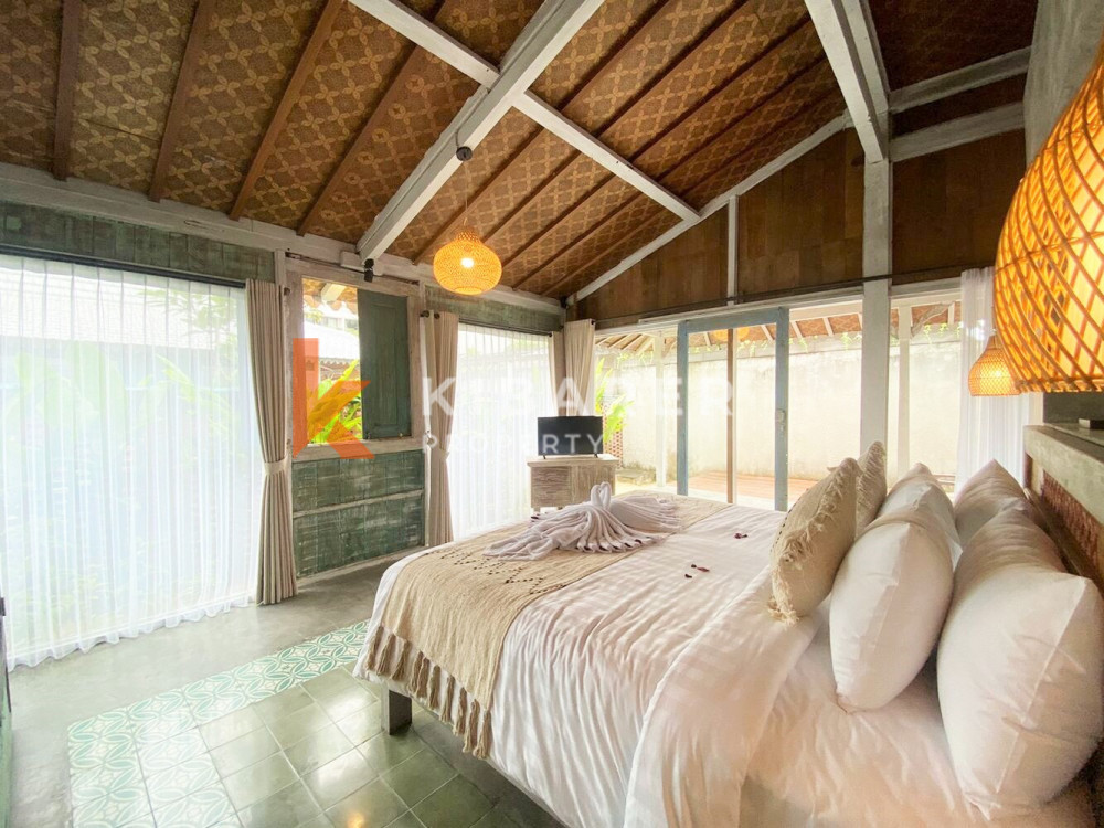 Two Bedroom Complex Villa With Private Pool Nestled in Batu Belig