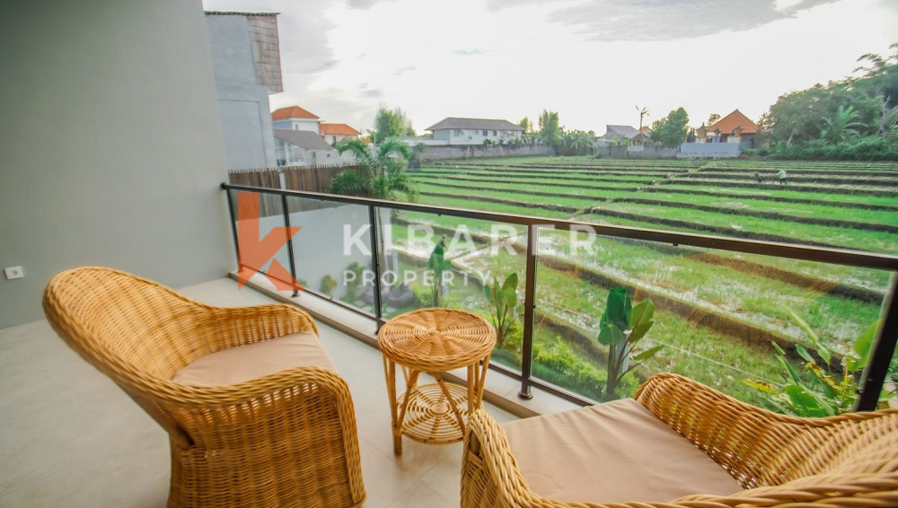 Stunning Three Bedroom Villa with rice field view located in Canggu ( will be available 22th