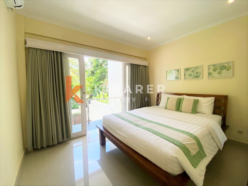 Charming Three Bedroom Enclosed Living Villa in Seminyak Area