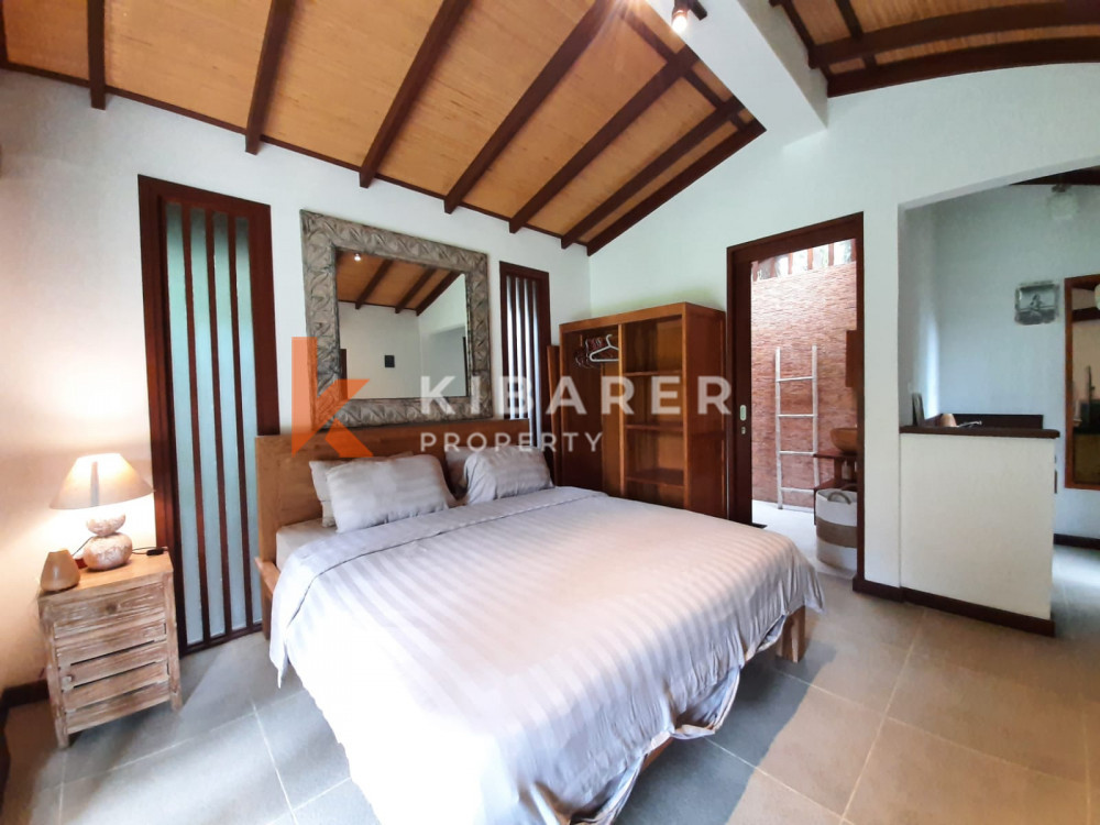 Superbe villa de cinq chambres située dans le quartier paisible de Canggu