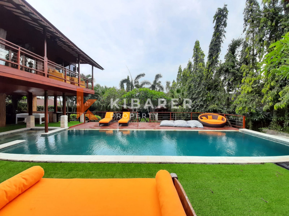 Stunning Five Bedroom Villa located in peaceful Canggu area