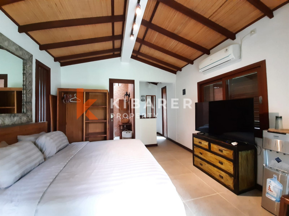 Superbe villa de cinq chambres située dans le quartier paisible de Canggu