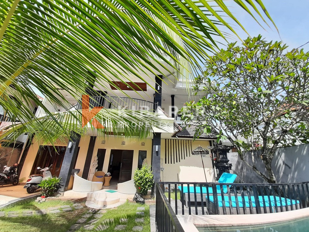 Cozy Four Bedroom Villa only few minutes to Seminyak Beach