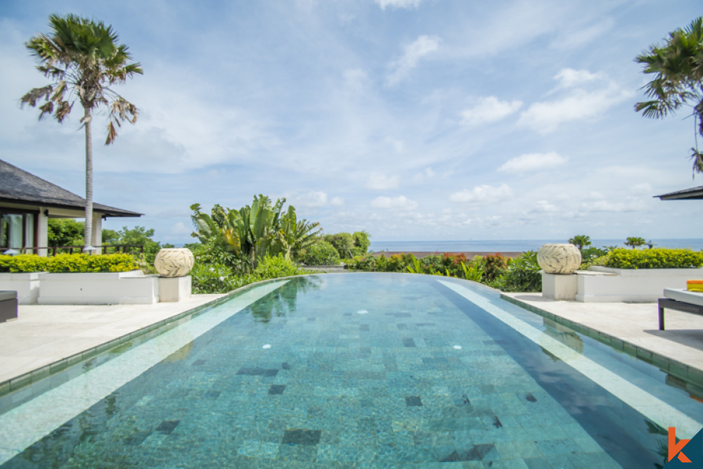 Villa de luxe en pleine propriété avec vue sur l'océan à Ungasan