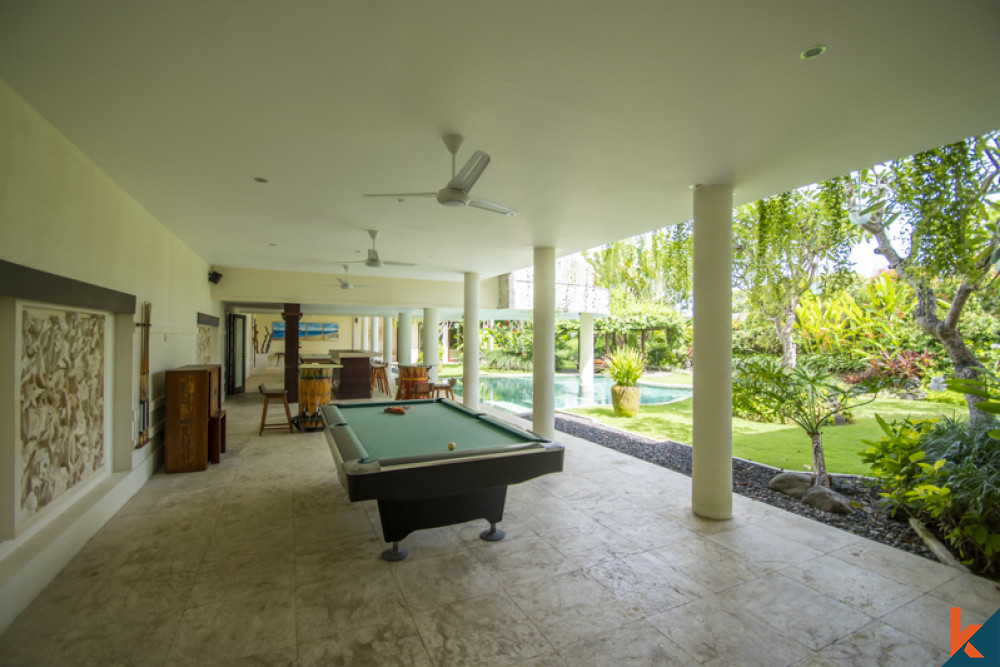 Luxury Freehold Villa with Ocean View in Ungasan