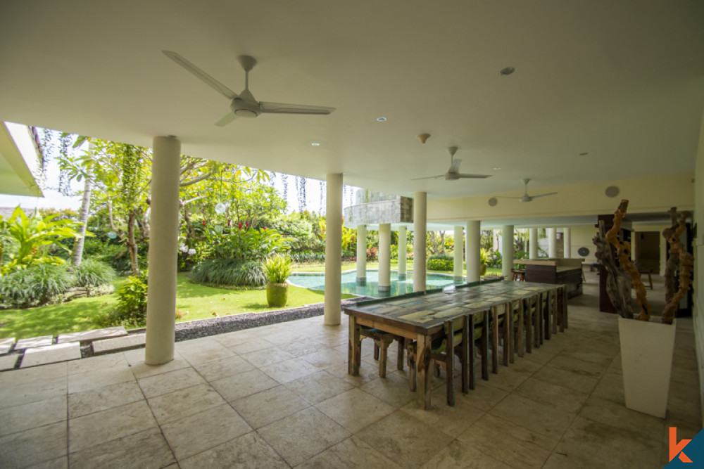 Luxury Freehold Villa with Ocean View in Ungasan