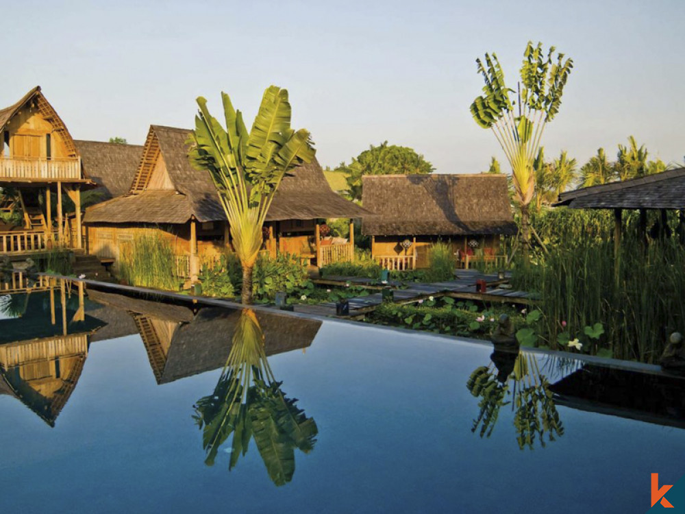 Villa Tradisional Mewah Disewa Di Dekat Pantai