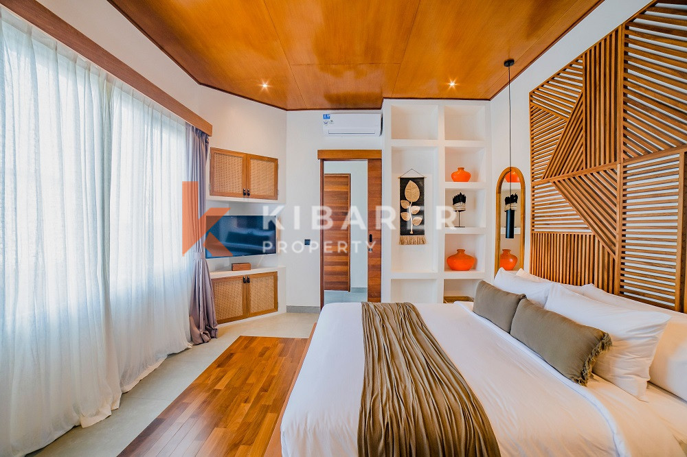 Stunning Three Bedroom Villa walking distance to Cemagi Beach