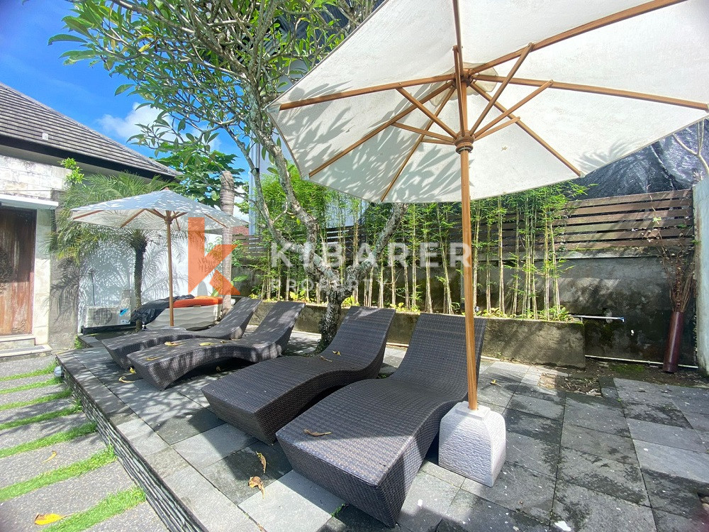 Beautiful One Bedroom Sharing Pool Villa located in Seminyak