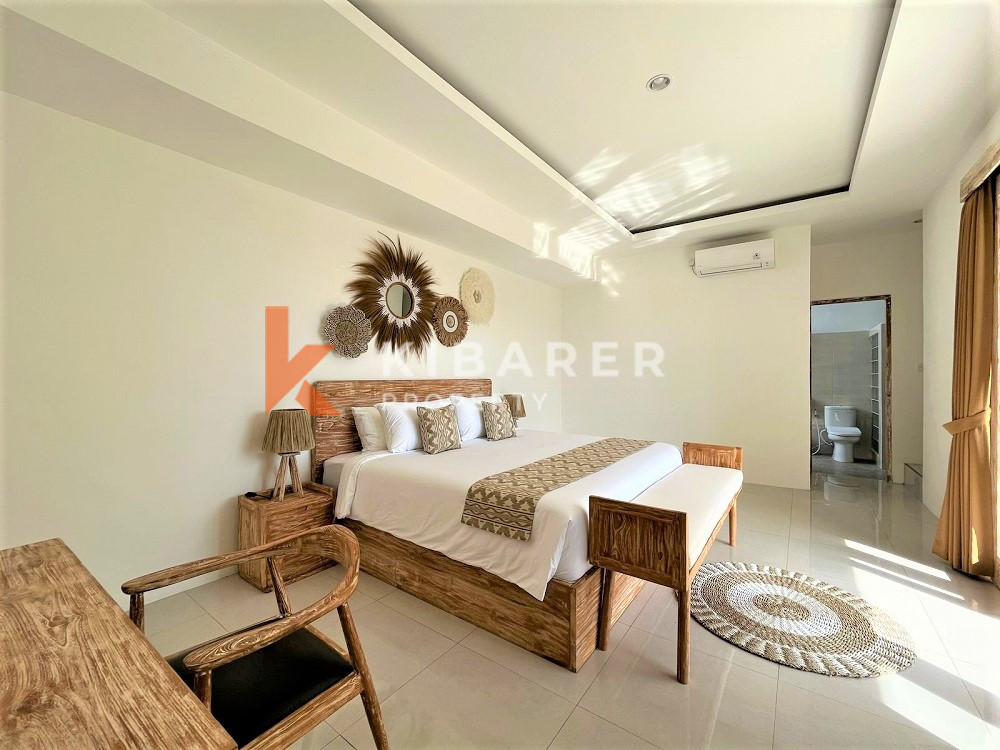 Amazing Brand New Four Bedrooms Enclosed Living Villa With View In Padonan (AVAILABLE 01 APR 2026)