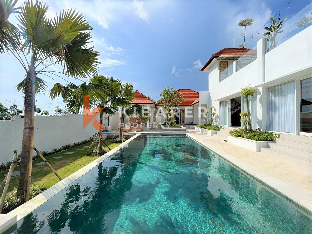 Amazing Brand New Four Bedrooms Enclosed Living Villa With View In Padonan (AVAILABLE 01 APR 2026)