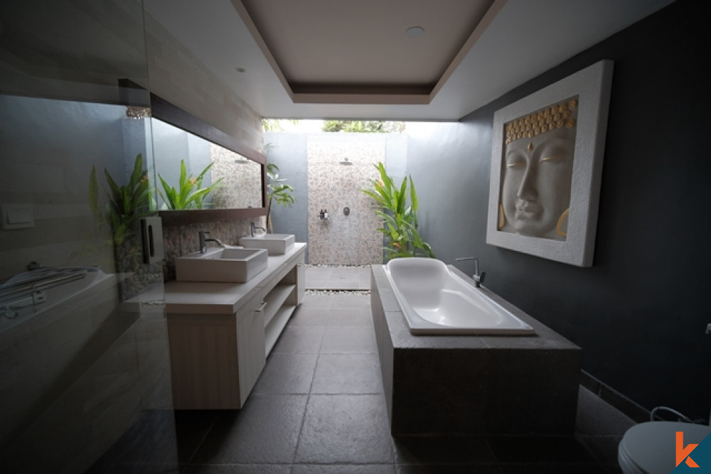 Nice Cozy Villa in Prime Canggu for Sale