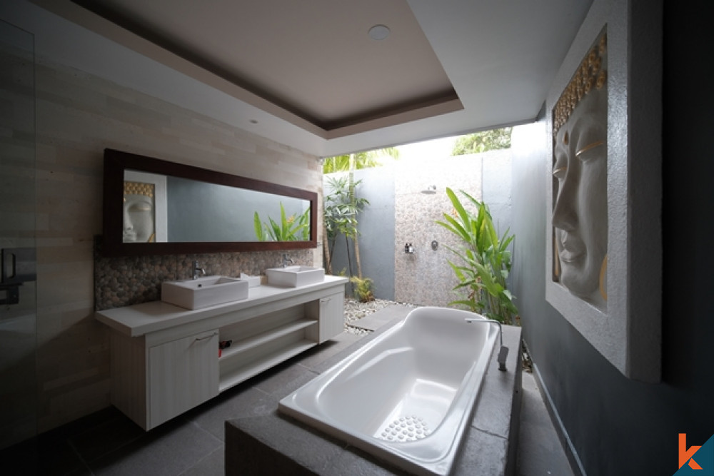 Nice Cozy Villa in Prime Canggu for Sale